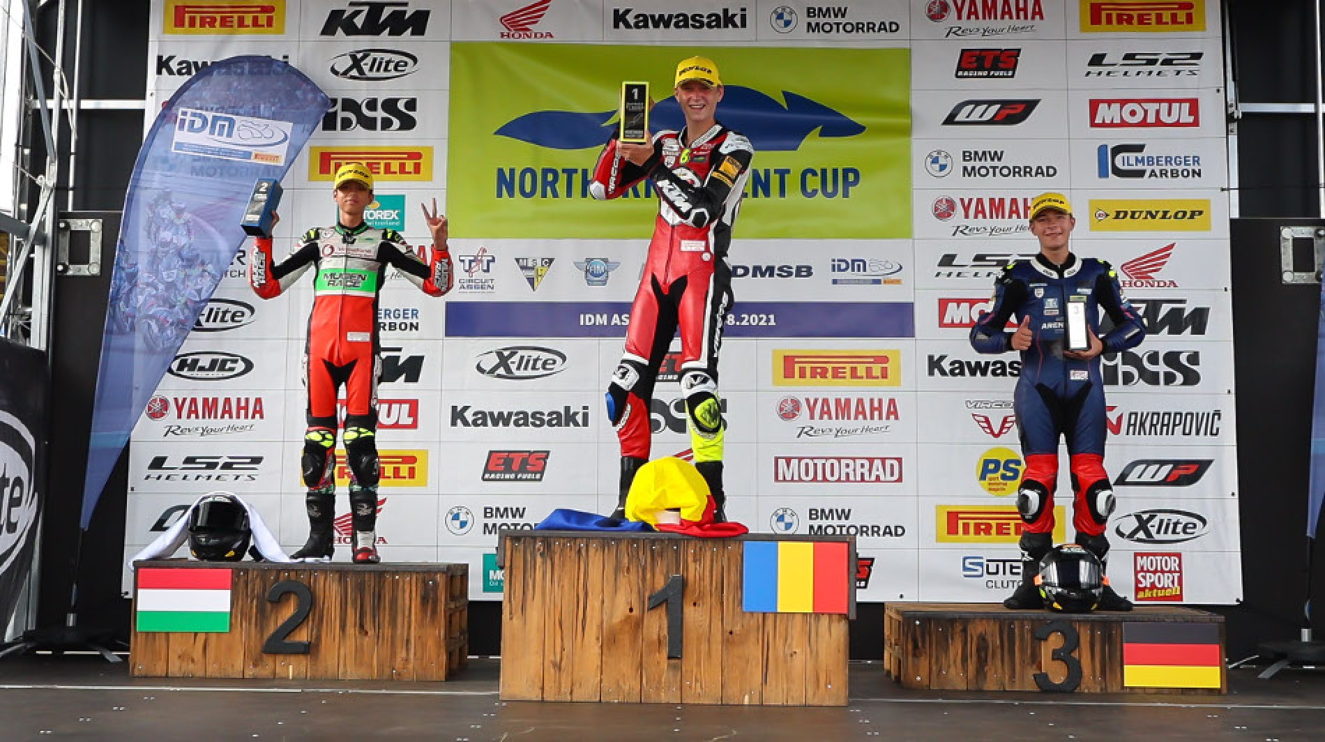 Podium Race 2